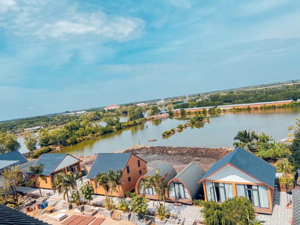 Ozon Hotel Nam Can Ngoại thất bức ảnh