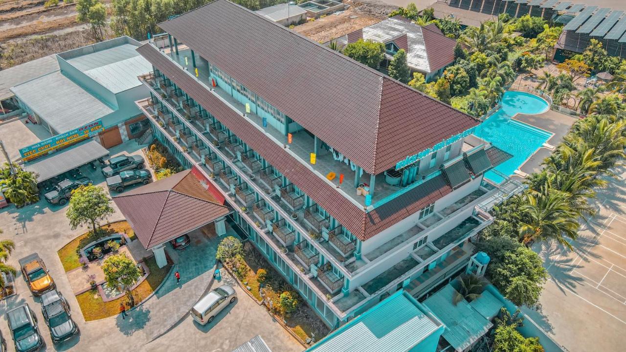 Ozon Hotel Nam Can Ngoại thất bức ảnh